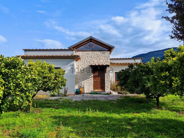Casa in vendita a Sant'Elia Fiumerapido, Frosinone