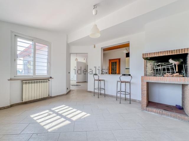 Casa in vendita a Le Salzare, Aprilia