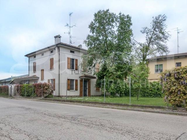 Casa in vendita a Unione Alto Ferrarese, Cento