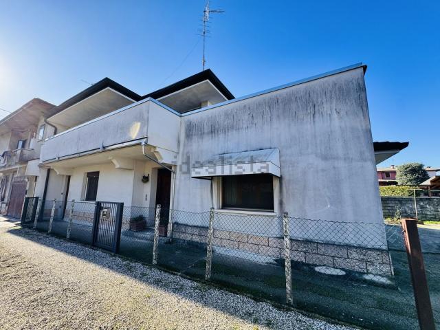 Casa in vendita a Castagnaro, Veneto