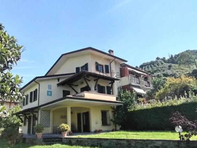 Casa in vendita a Bottaccio, Montignoso