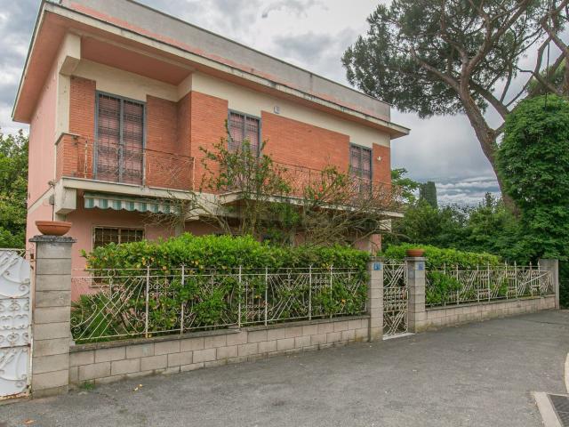 Casa in vendita a Borgo Medievale, Roma Capitale