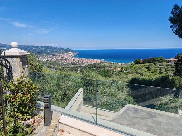 Casa in vendita a Diano Gorleri, Diano Marina