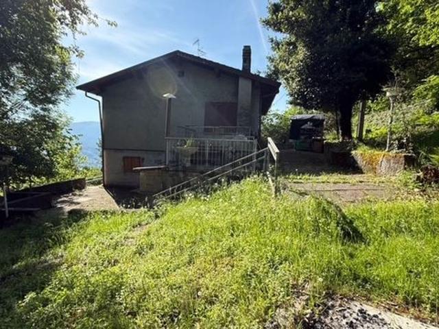 Casa in vendita a Comunità Montana Valli del Verbano, Brissago Valtravaglia