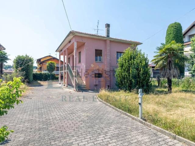 Casa in vendita a Gaggiolo, Bellinzago Novarese