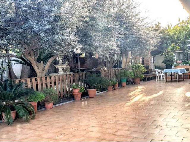 Casa in vendita a Macchia, Giarre