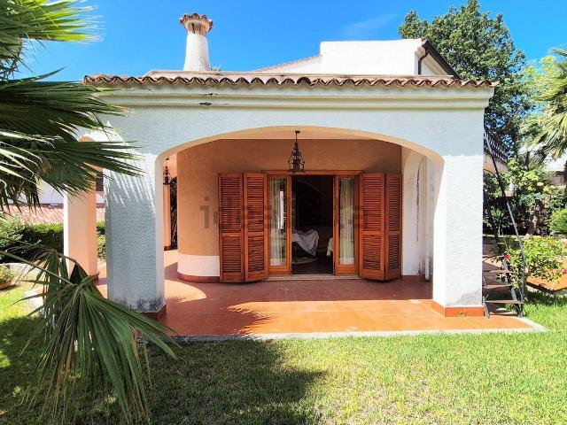 Casa in vendita a Calabria, Cosenza