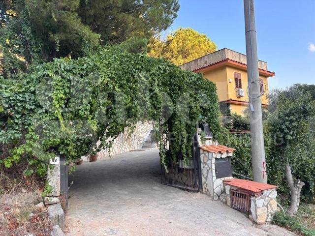 Casa in vendita a Belmonte Mezzagno, Sicilia