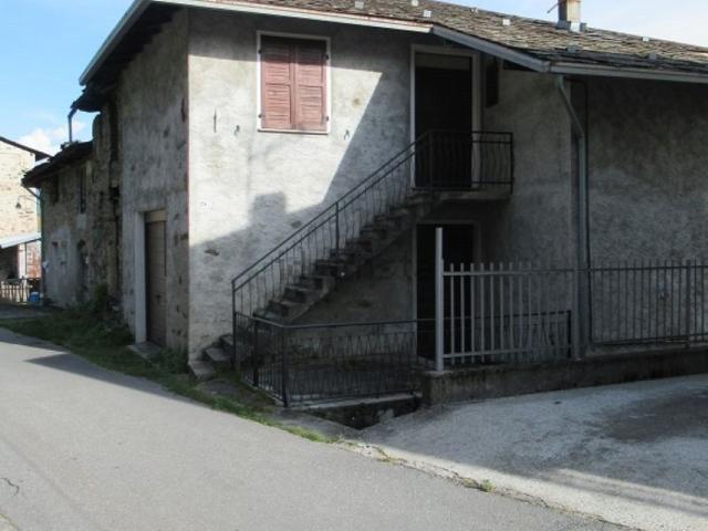 Casa in vendita a Teglio, Lombardia