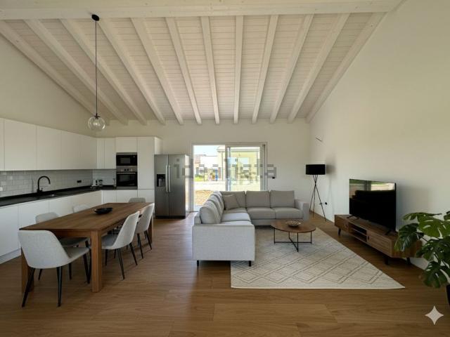 Casa in vendita a Fonte, Loria