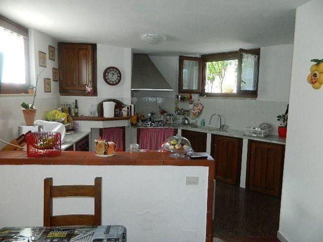 Casa in vendita a La Prada, Carrara