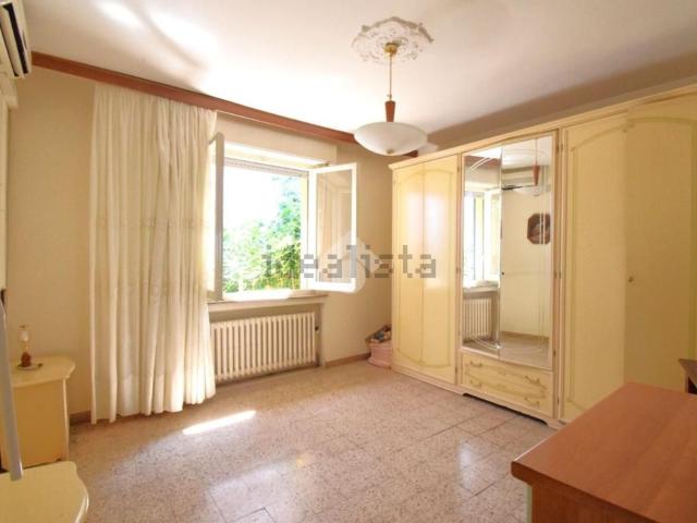 Casa in vendita a Riccione, Reggio Emilia