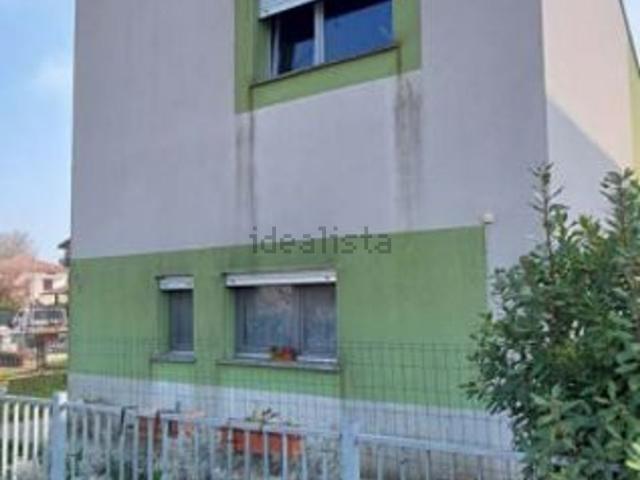 Casa in vendita a Unione Comuni Modenesi Area Nord, Mirandola