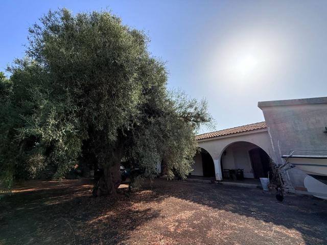 Casa in vendita a Isola, Siracusa
