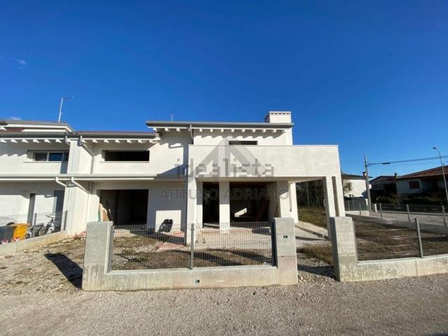 Casa in vendita a Fonte, Loria