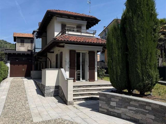 Casa in vendita a Pallanza, Piemonte
