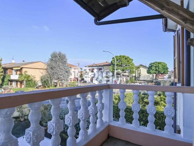Casa in vendita a Mariano al Brembo, Dalmine