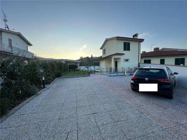 Casa in vendita a Villanuova, Empoli