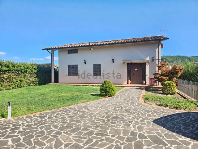 Casa in vendita a Lucciano, Quarrata