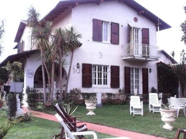 Casa in vendita a Renella, Montignoso