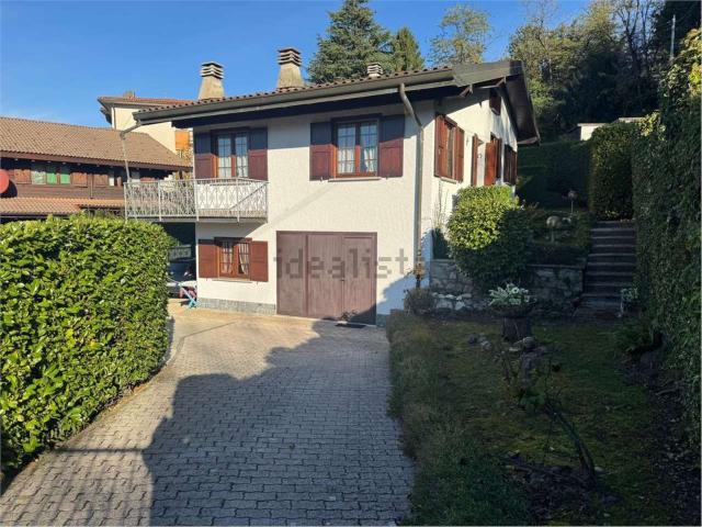 Casa in vendita a Comunità Montana del Piambello, Cunardo