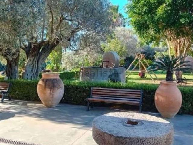 Casa in vendita a Calabria, Reggio Calabria