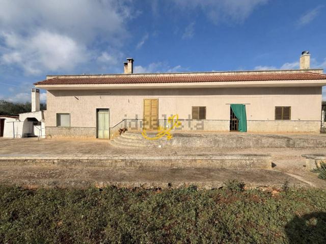 Casa in vendita a Puglia, Brindisi