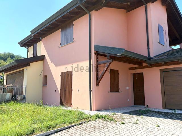 Casa in vendita a Unione dell'Appennino Bolognese, Castiglione Dei Pepoli