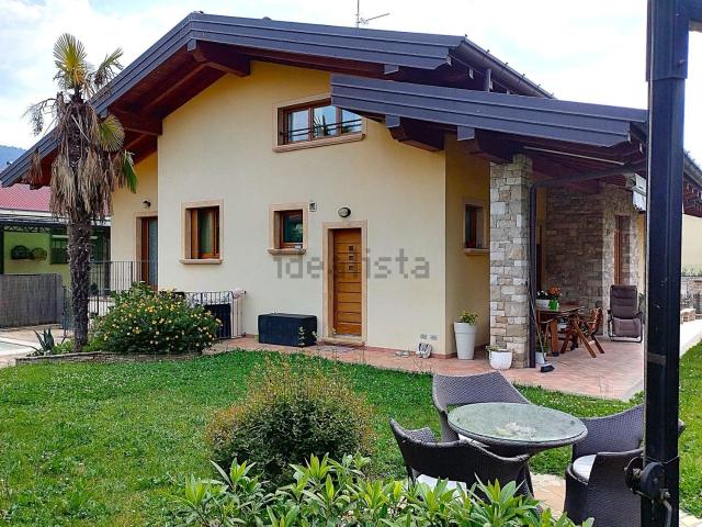 Casa in vendita a Boldesico, Grumello Del Monte