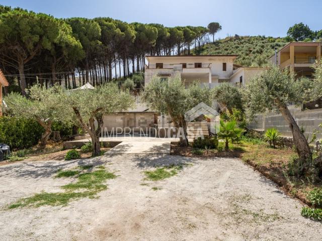 Casa in vendita a Monreale, Sicilia