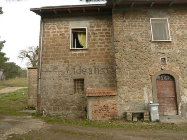 Casa in vendita a Montefiascone, Lazio