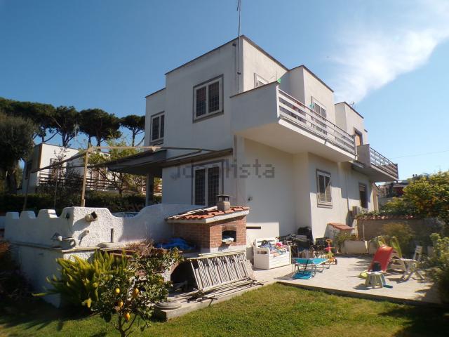 Casa in vendita a Lido di Enea, Roma Capitale