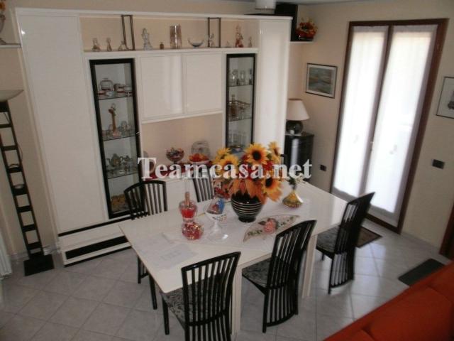 Casa in vendita a Marche, Pesaro E Urbino