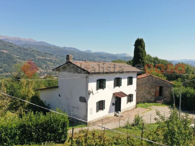 Casa in vendita a Ca' Matteo, Molazzana