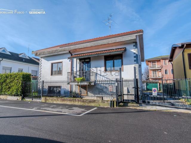 Casa in vendita a Dresano, Lombardia