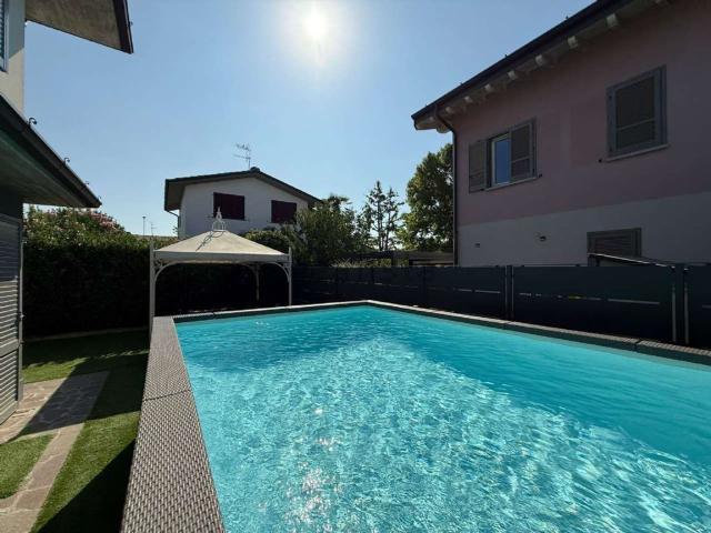 Casa in vendita a Calvenzano, Lombardia