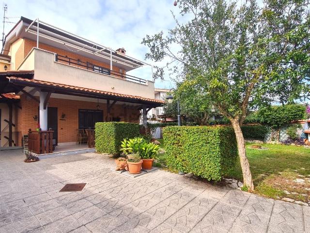 Casa in vendita a Selva Secca, Roma Capitale