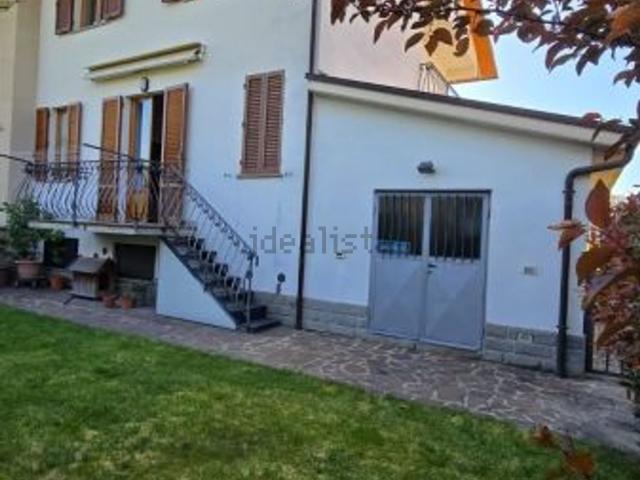 Casa in vendita a Policiano, Arezzo