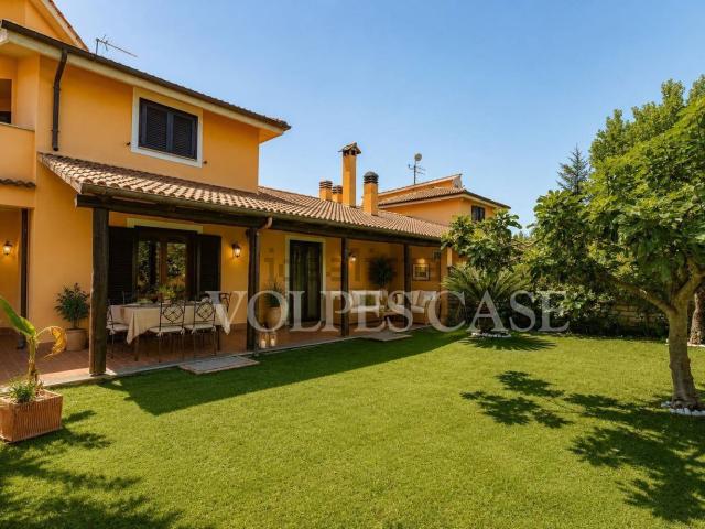 Casa in vendita a Roma Capitale, Lazio