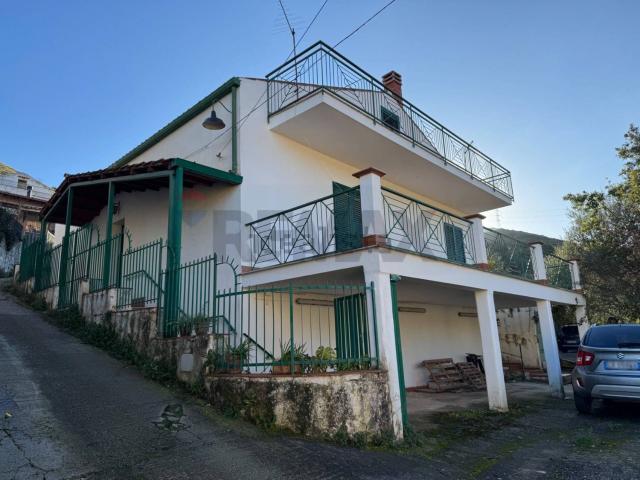 Casa in vendita a Piano Geli, Monreale