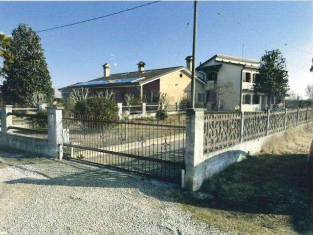 Casa in vendita a Codevigo, Veneto