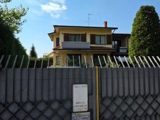 Casa in vendita a Geromìna, Treviglio