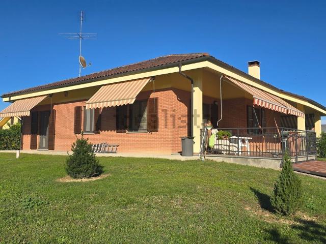 Casa in vendita a Piemonte, Asti