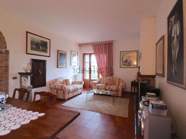 Casa in vendita a Sovicille, Toscana