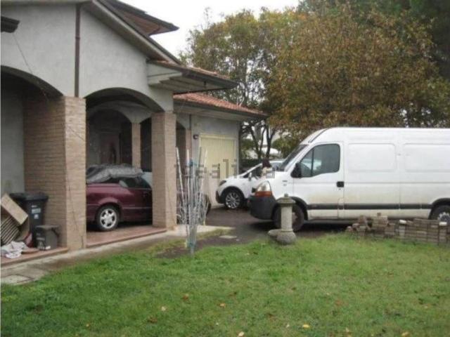 Casa in vendita a Unione di Comuni della Romagna Forlivese, Quattro