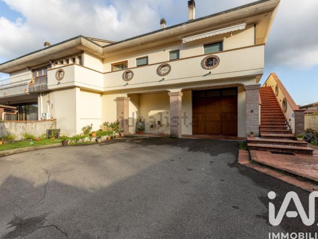 Casa in vendita a Bientina, Toscana