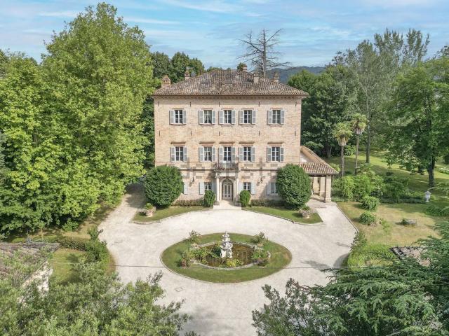 Casa in vendita a Verri, Amandola