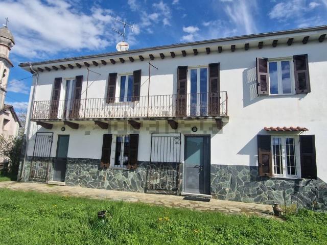 Casa in vendita a Supervia, Dego