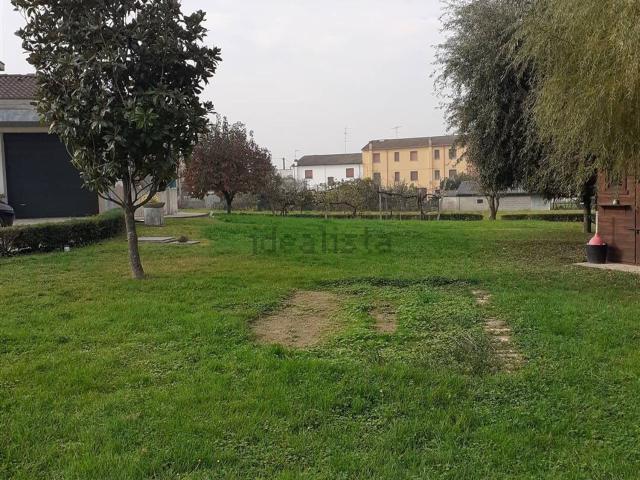 Casa in vendita a Unione dei comuni Isola Mantovana, Quistello