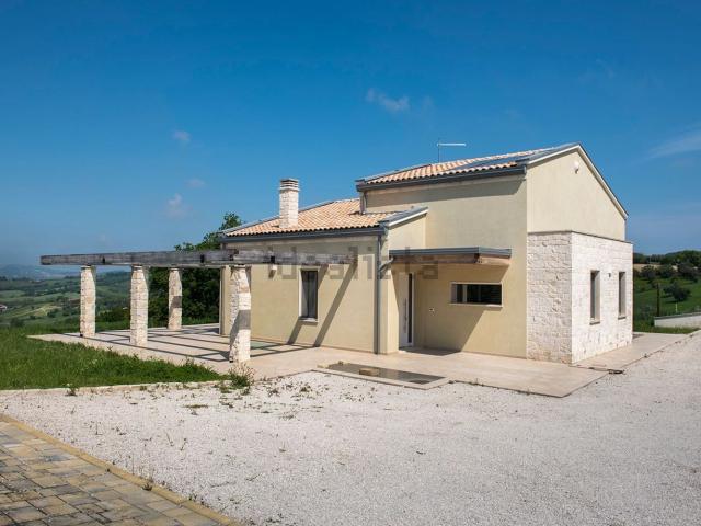 Casa in vendita a Marche, Ancona